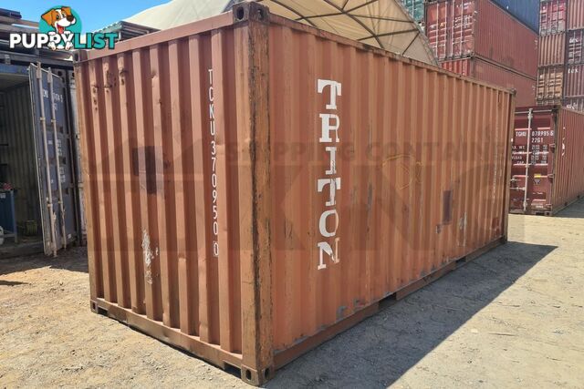 20' STANDARD HEIGHT SHIPPING CONTAINER - in Brisbane