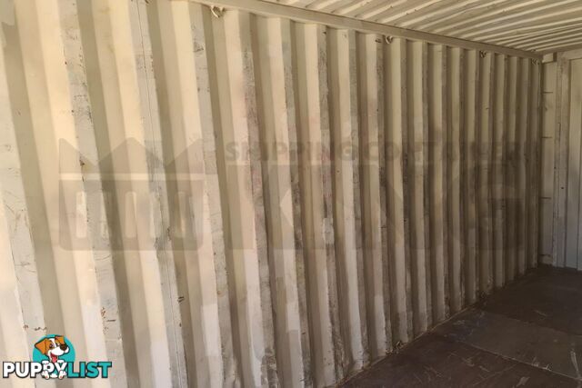 20' STANDARD HEIGHT SHIPPING CONTAINER - in Brisbane