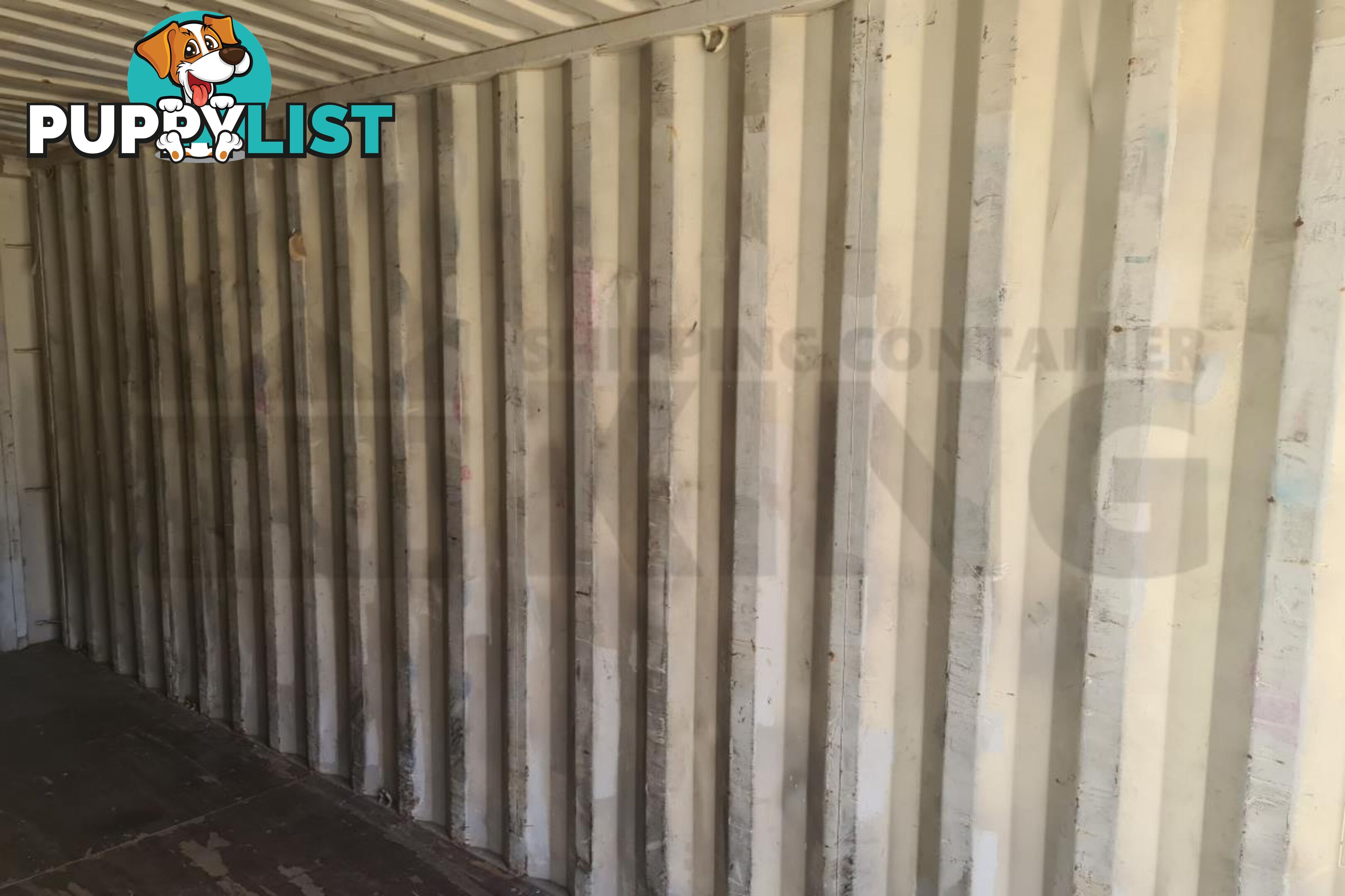 20' STANDARD HEIGHT SHIPPING CONTAINER - in Brisbane