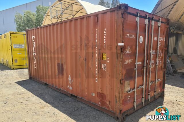 20' STANDARD HEIGHT SHIPPING CONTAINER - in Brisbane