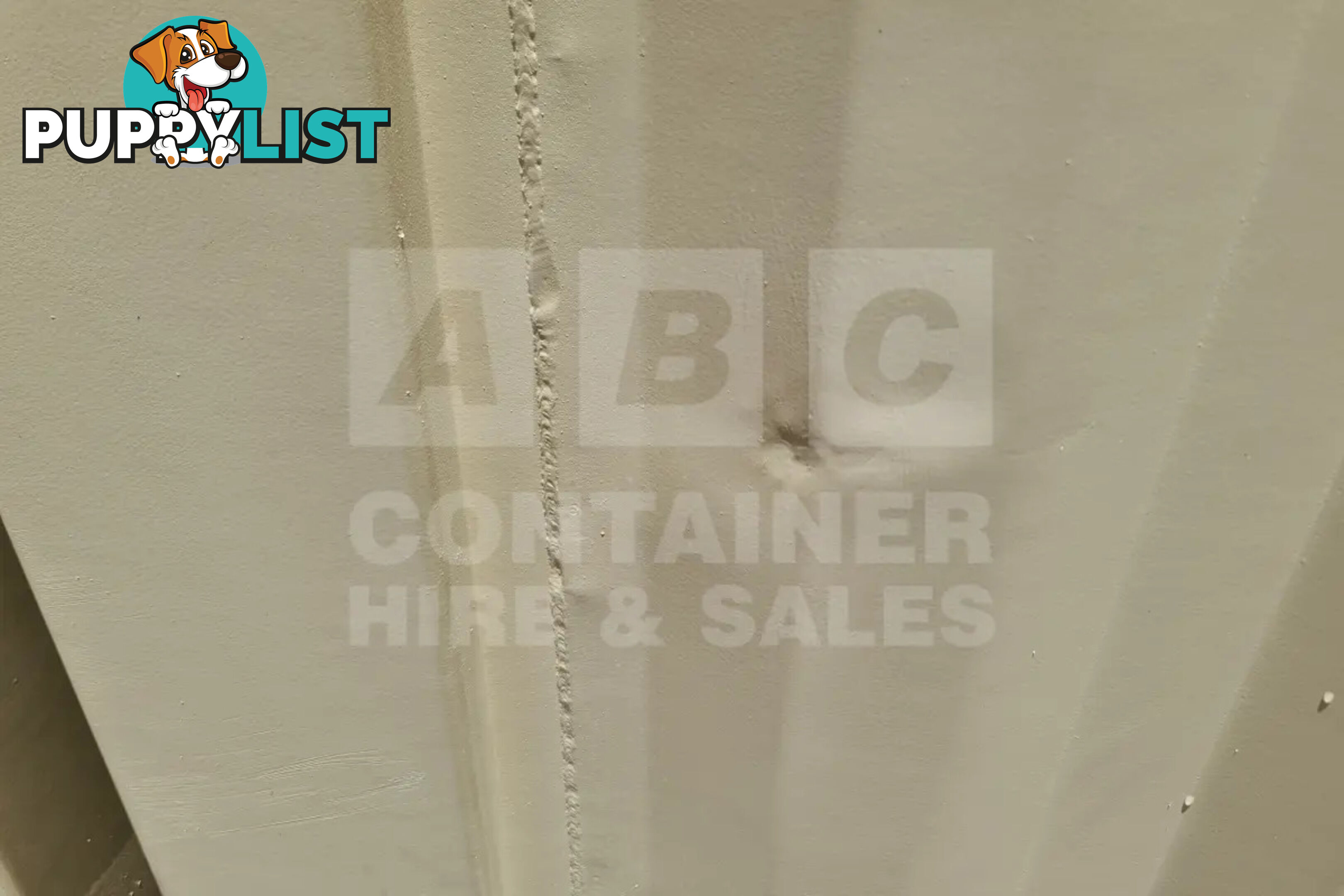 20' HIGH CUBE SHIPPING CONTAINER (2 X 10' HIGH CUBE SHIPPING CONTAINERS LOCKED TOGETHER)