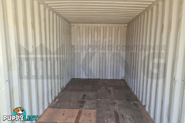 20' STANDARD HEIGHT SHIPPING CONTAINER - in Brisbane