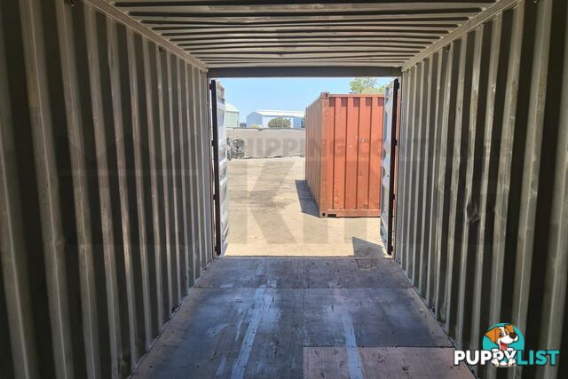 20' STANDARD HEIGHT SHIPPING CONTAINER - in Brisbane