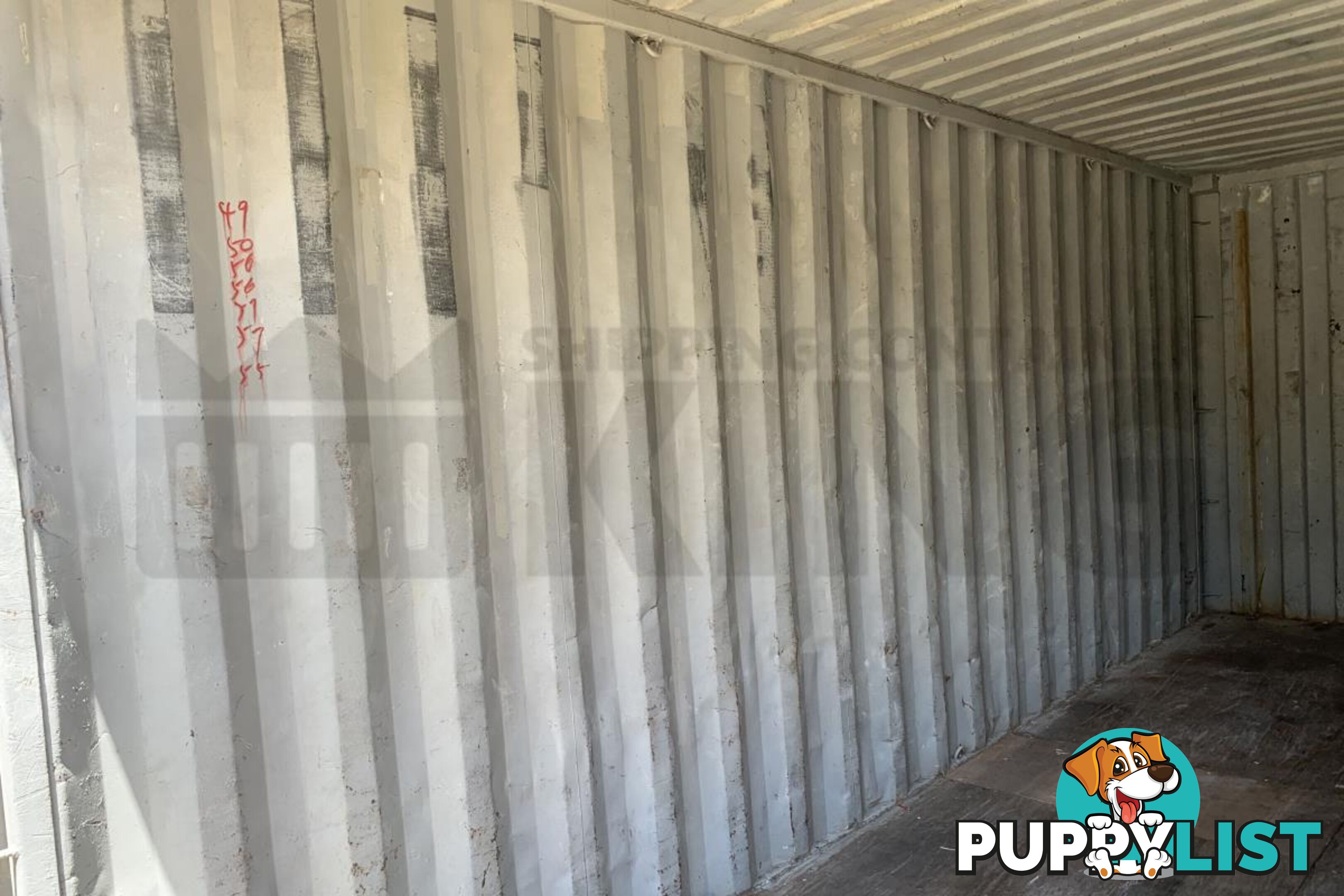 20' STANDARD HEIGHT SHIPPING CONTAINER - in Brisbane