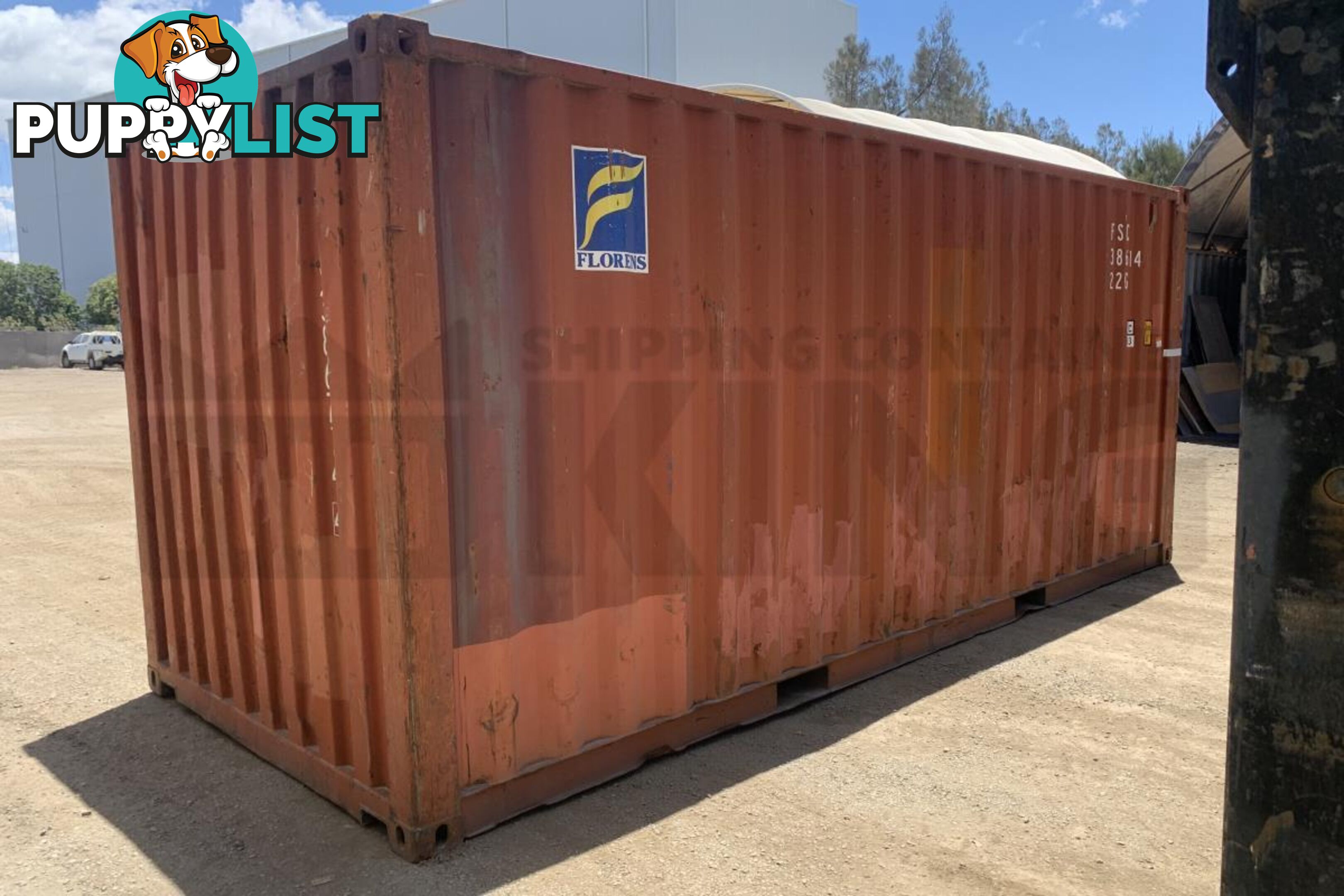 20' STANDARD HEIGHT SHIPPING CONTAINER - in Brisbane