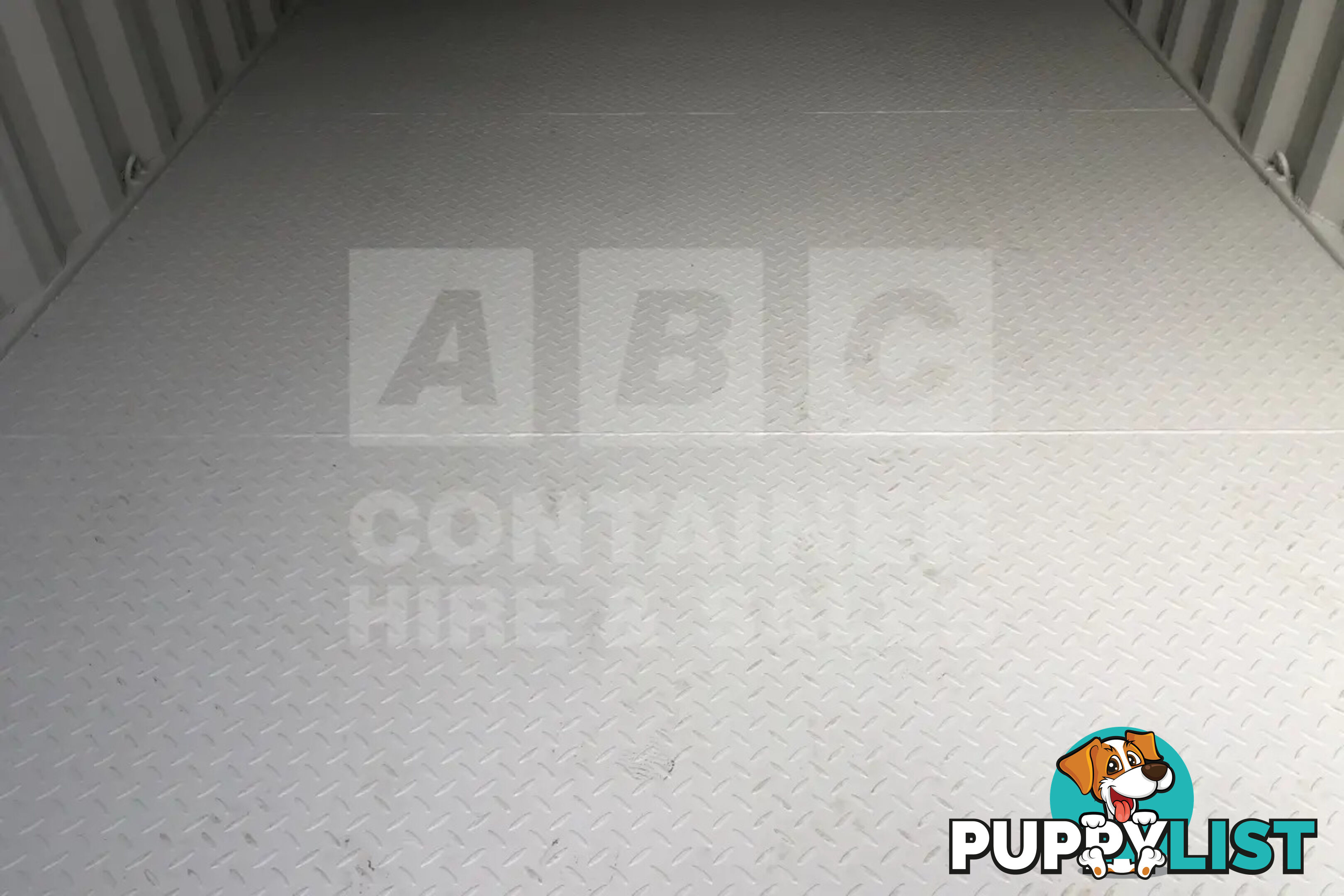 20' STANDARD HEIGHT SHIPPING CONTAINER (STEEL FLOOR)