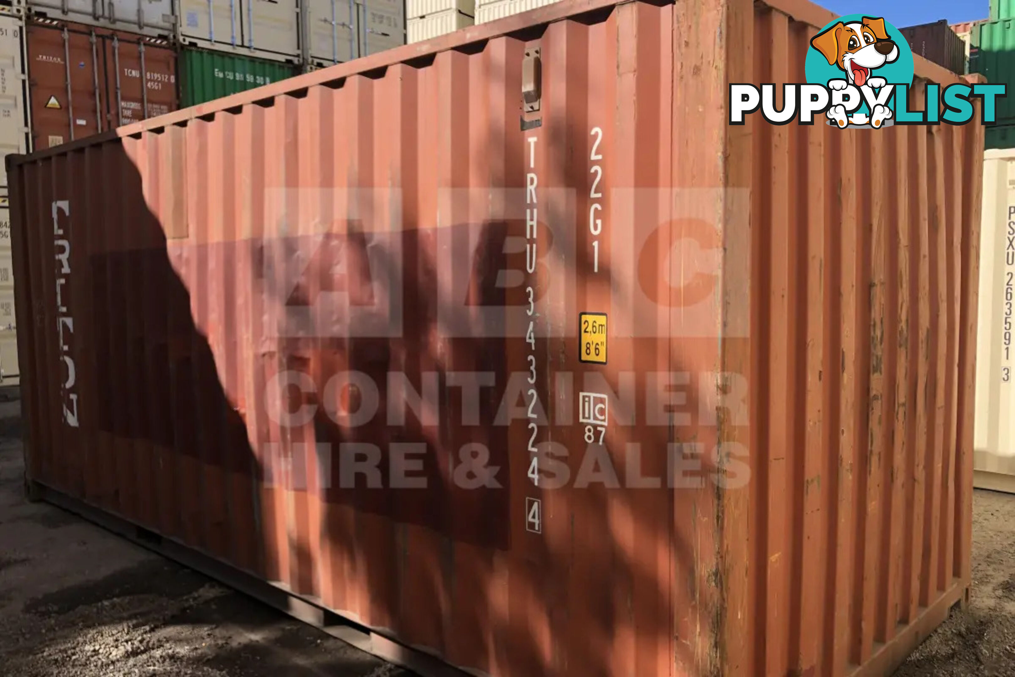 20' STANDARD HEIGHT SHIPPING CONTAINER - in Brisbane