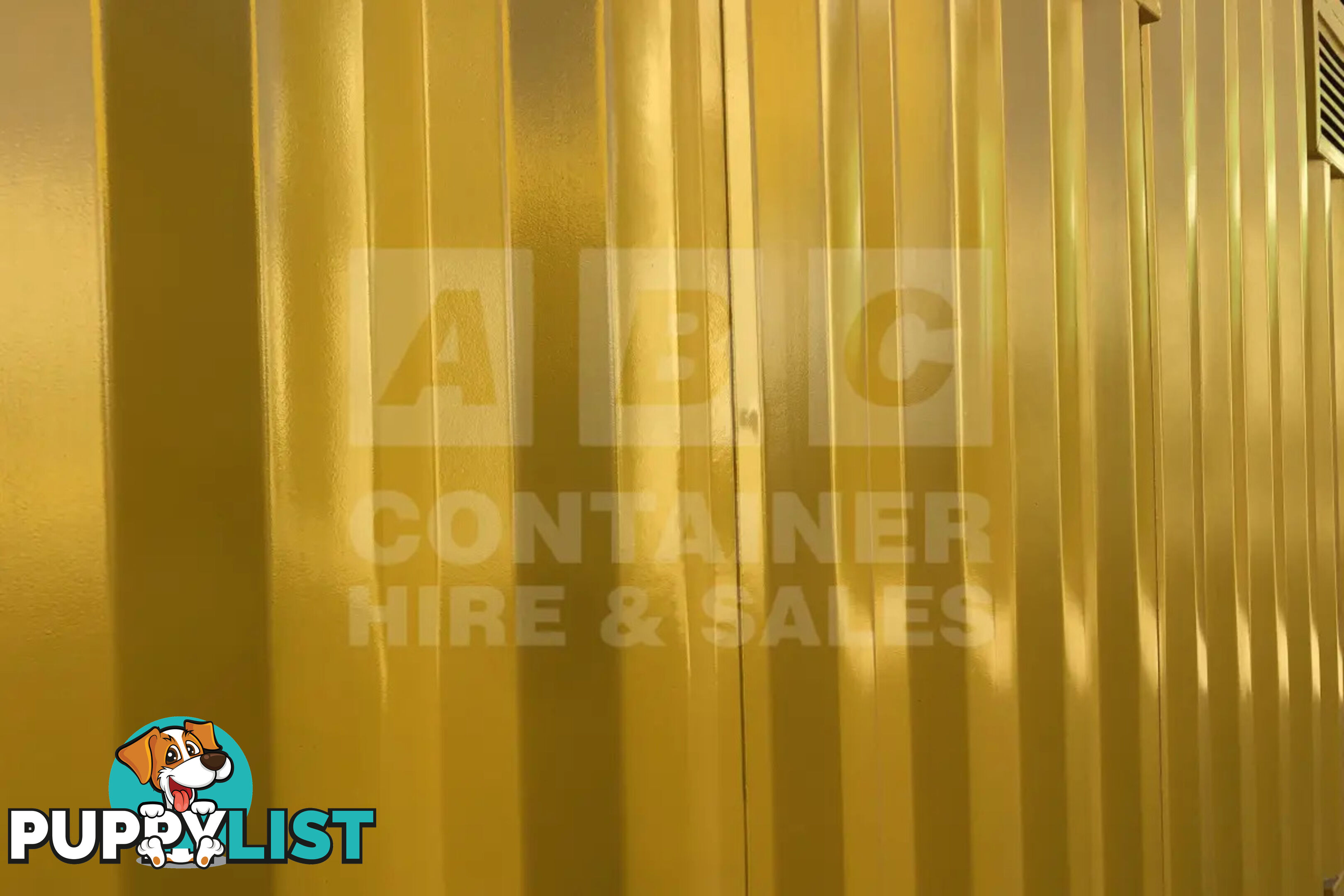 20' HIGH CUBE SIDE OPENING DANGEROUS GOODS SHIPPING CONTAINER - in Brisbane
