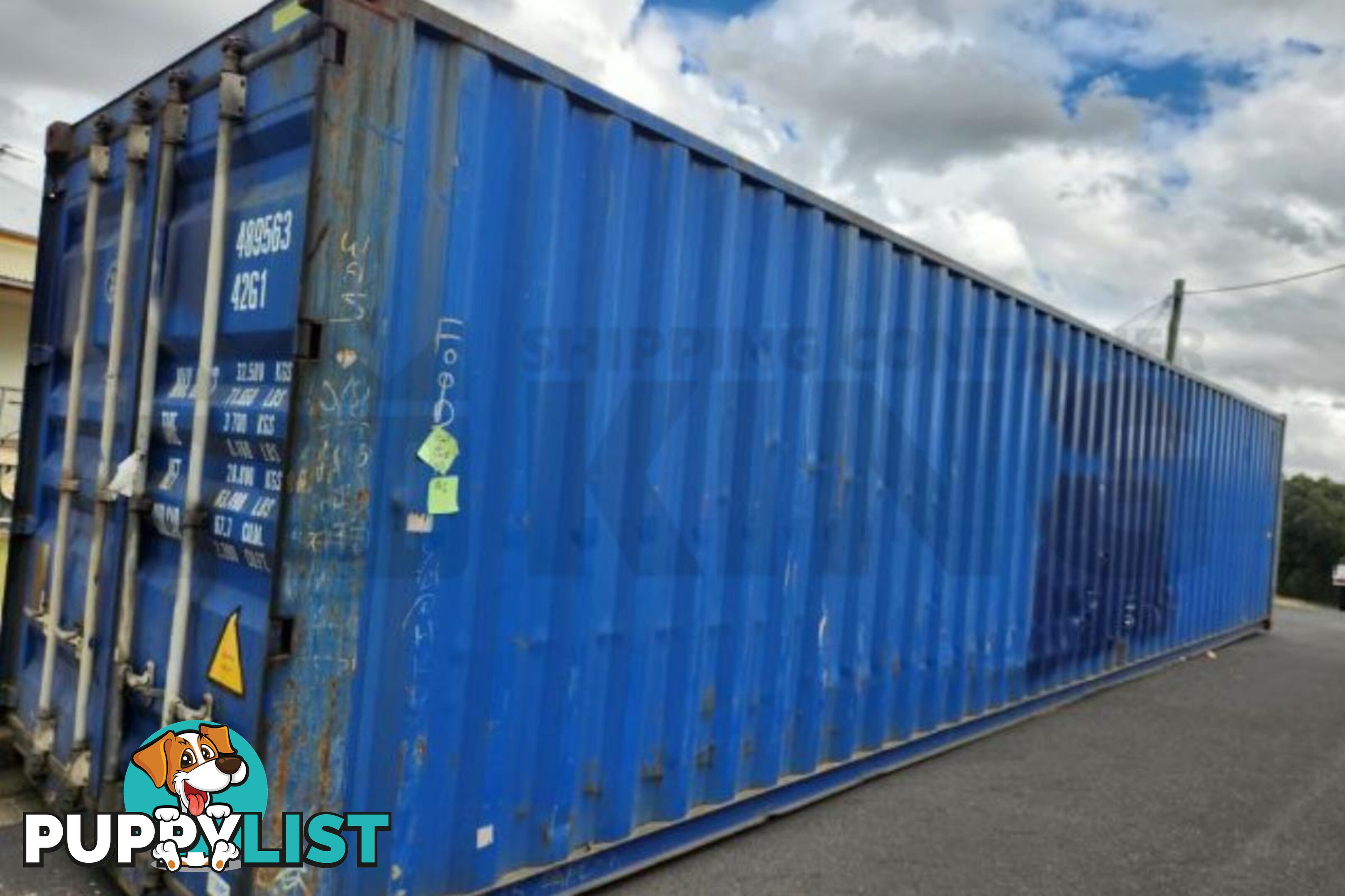 40' STANDARD HEIGHT SHIPPING CONTAINER - in Rockhampton