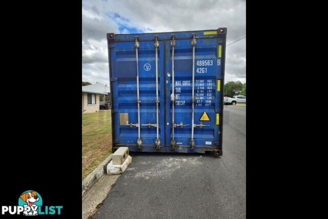 40' STANDARD HEIGHT SHIPPING CONTAINER - in Rockhampton