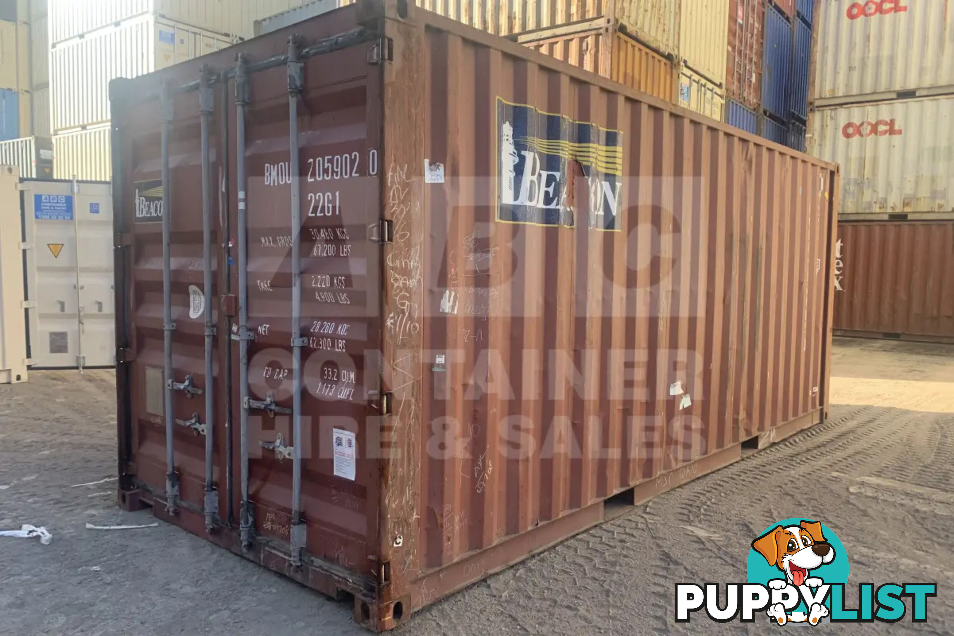 20' STANDARD HEIGHT SHIPPING CONTAINER - in Chinchilla