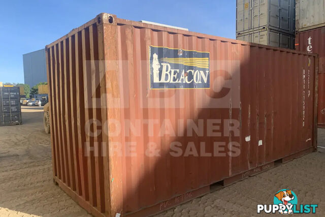 20' STANDARD HEIGHT SHIPPING CONTAINER - in Chinchilla