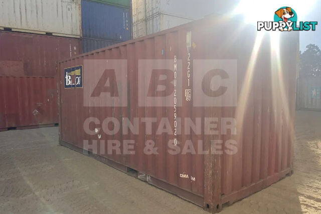 20' STANDARD HEIGHT SHIPPING CONTAINER - in Chinchilla