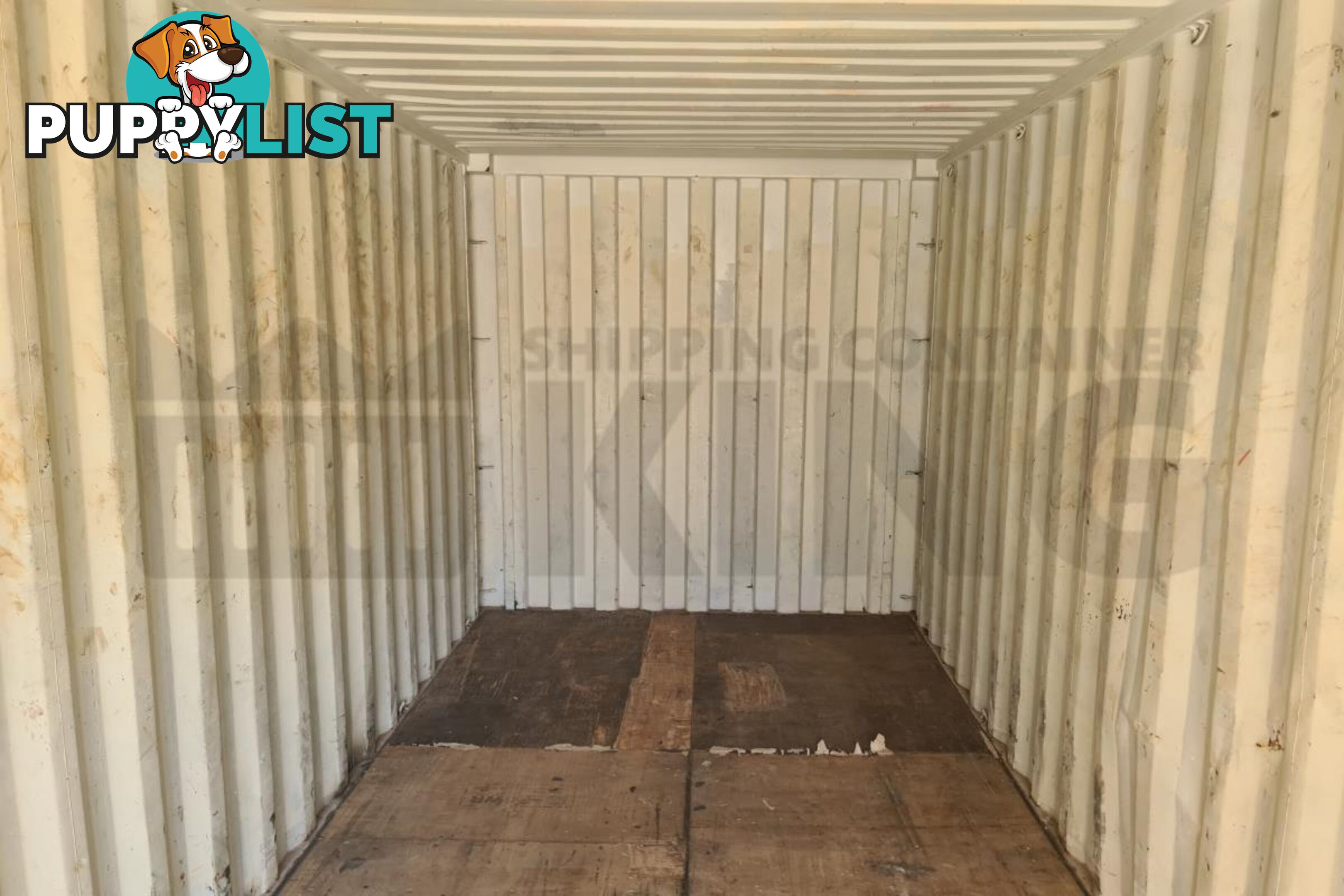 20' STANDARD HEIGHT SHIPPING CONTAINER - in Brisbane