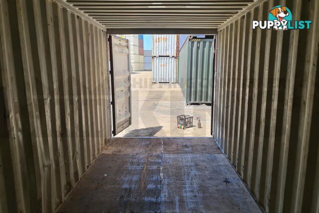 20' STANDARD HEIGHT SHIPPING CONTAINER - in Brisbane