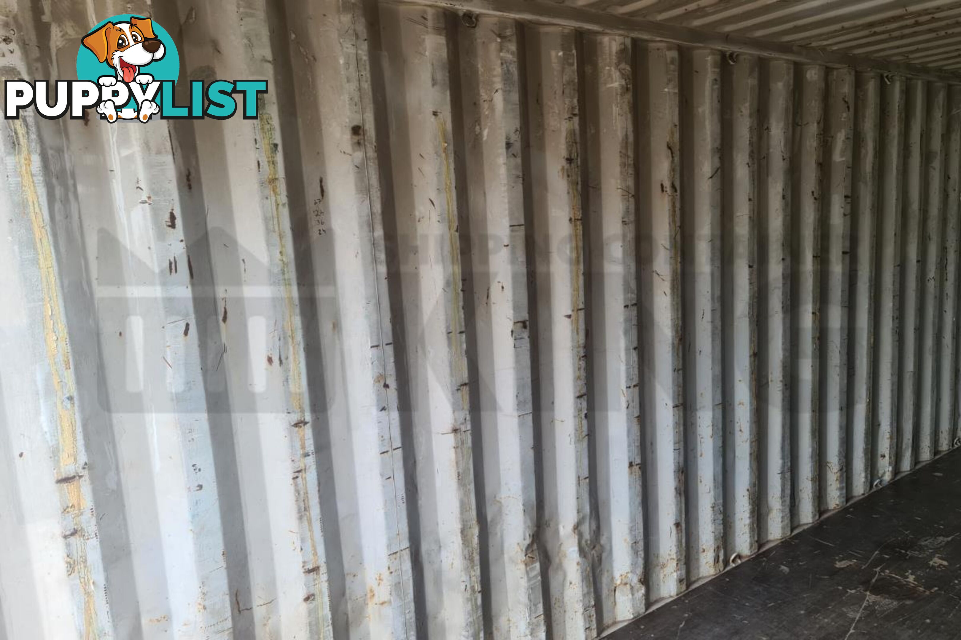 20' STANDARD HEIGHT SHIPPING CONTAINER - in Brisbane