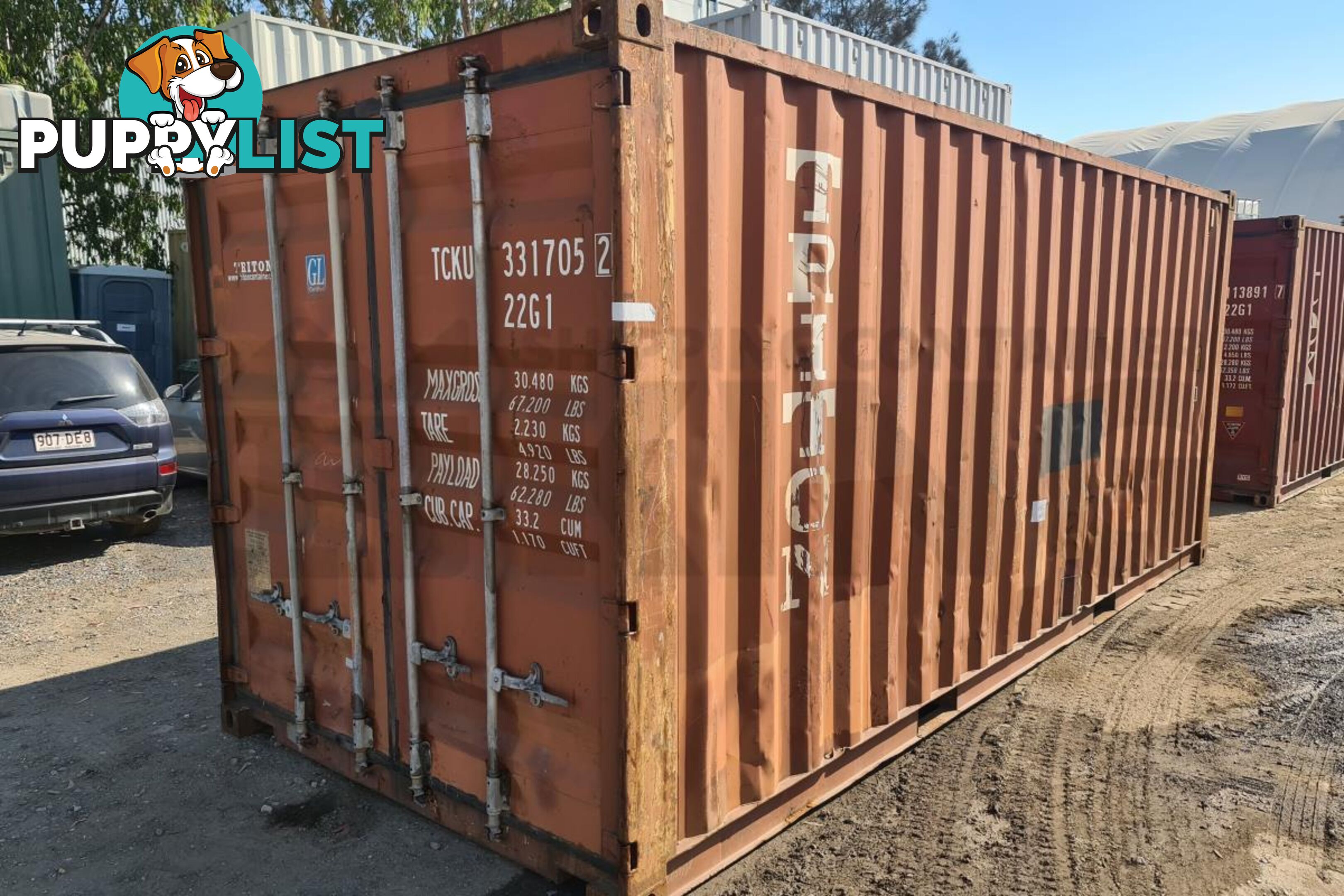 20' STANDARD HEIGHT SHIPPING CONTAINER - in Brisbane