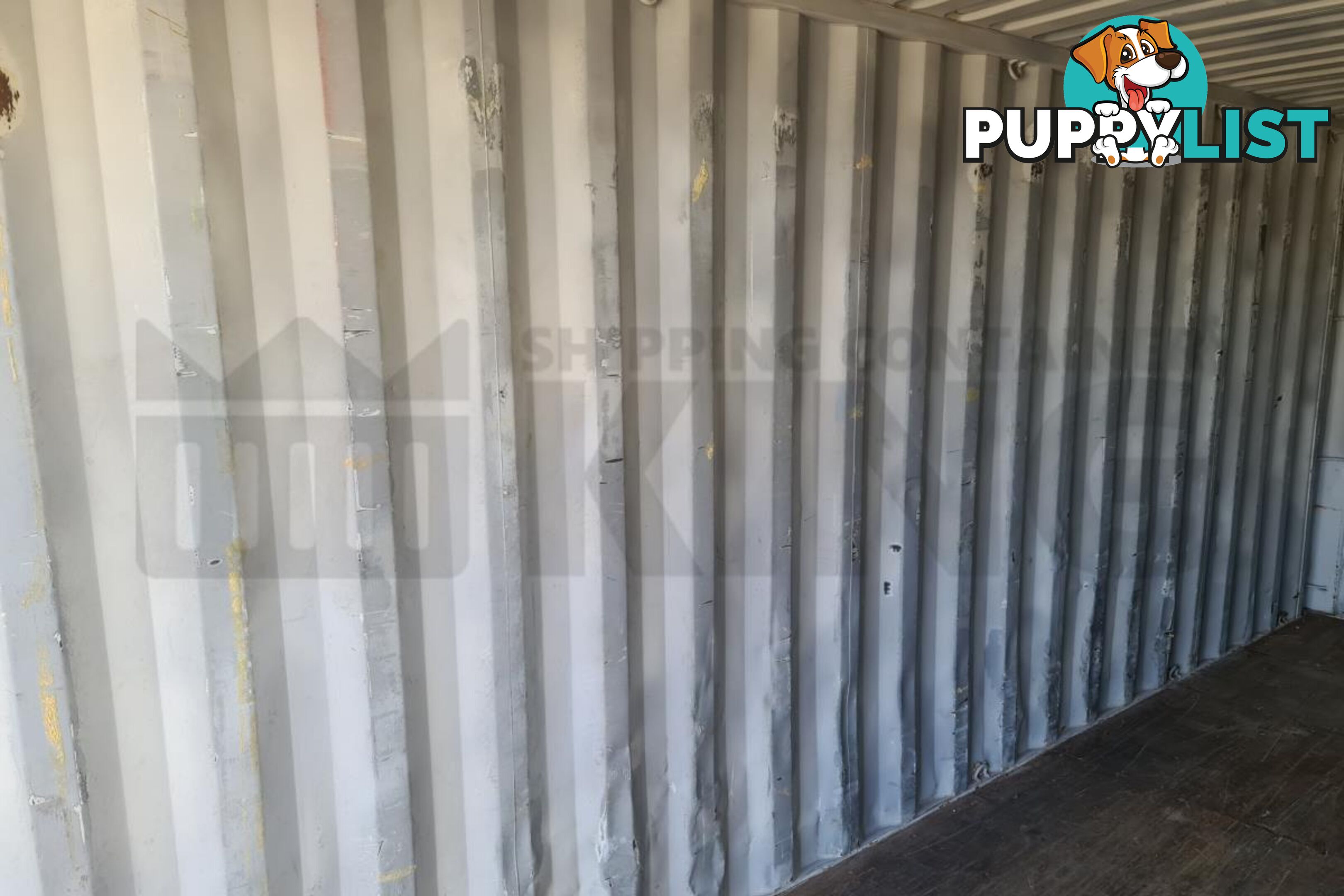 20' STANDARD HEIGHT SHIPPING CONTAINER - in Brisbane