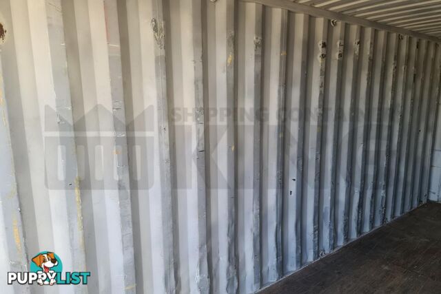 20' STANDARD HEIGHT SHIPPING CONTAINER - in Brisbane