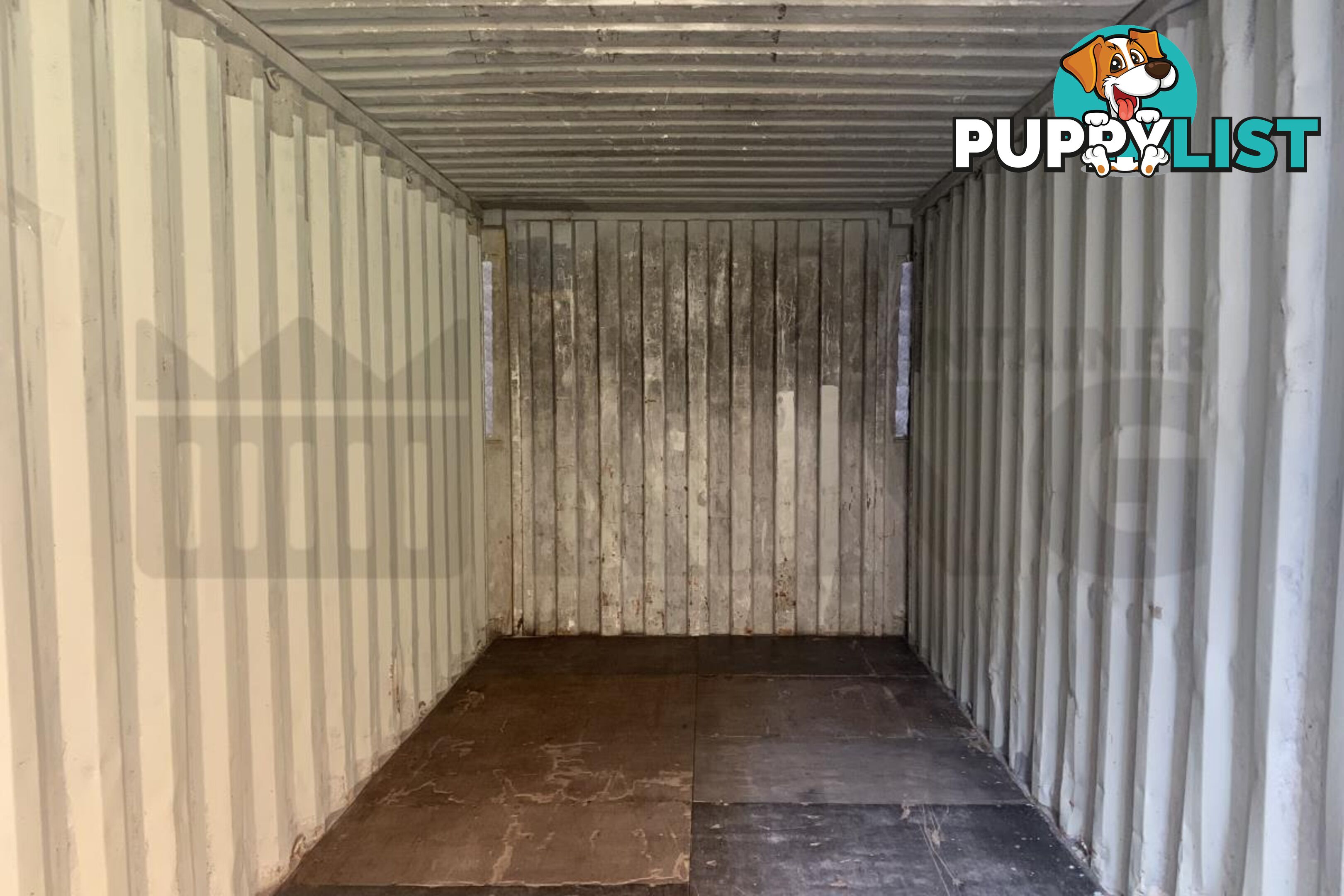 20' STANDARD HEIGHT SHIPPING CONTAINER - in Rockhampton