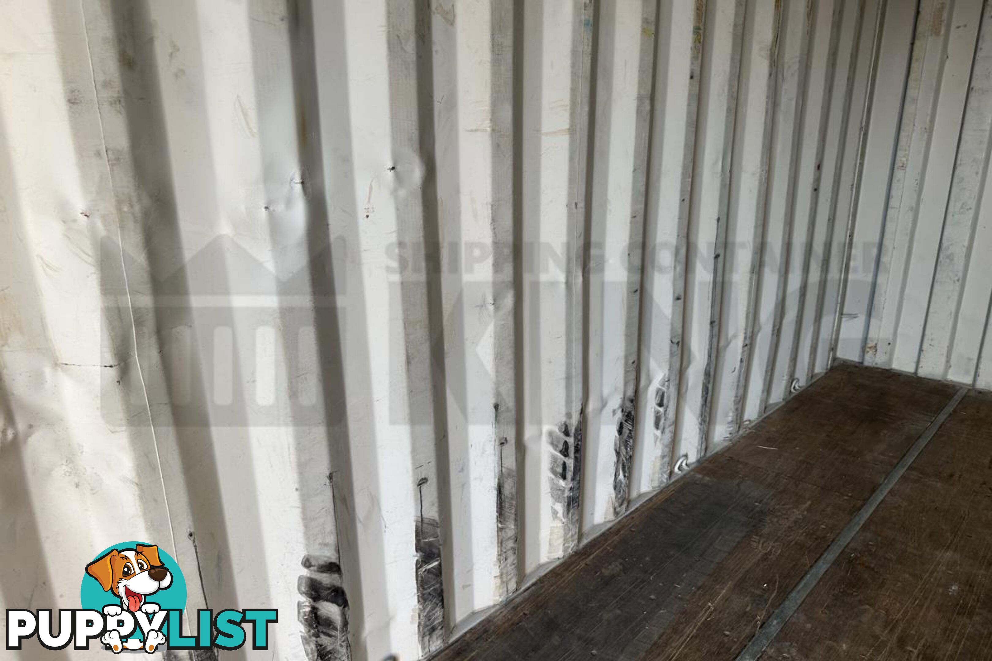 20' STANDARD HEIGHT SHIPPING CONTAINER - in Toowoomba