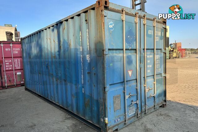 20' STANDARD HEIGHT SHIPPING CONTAINER - in Toowoomba