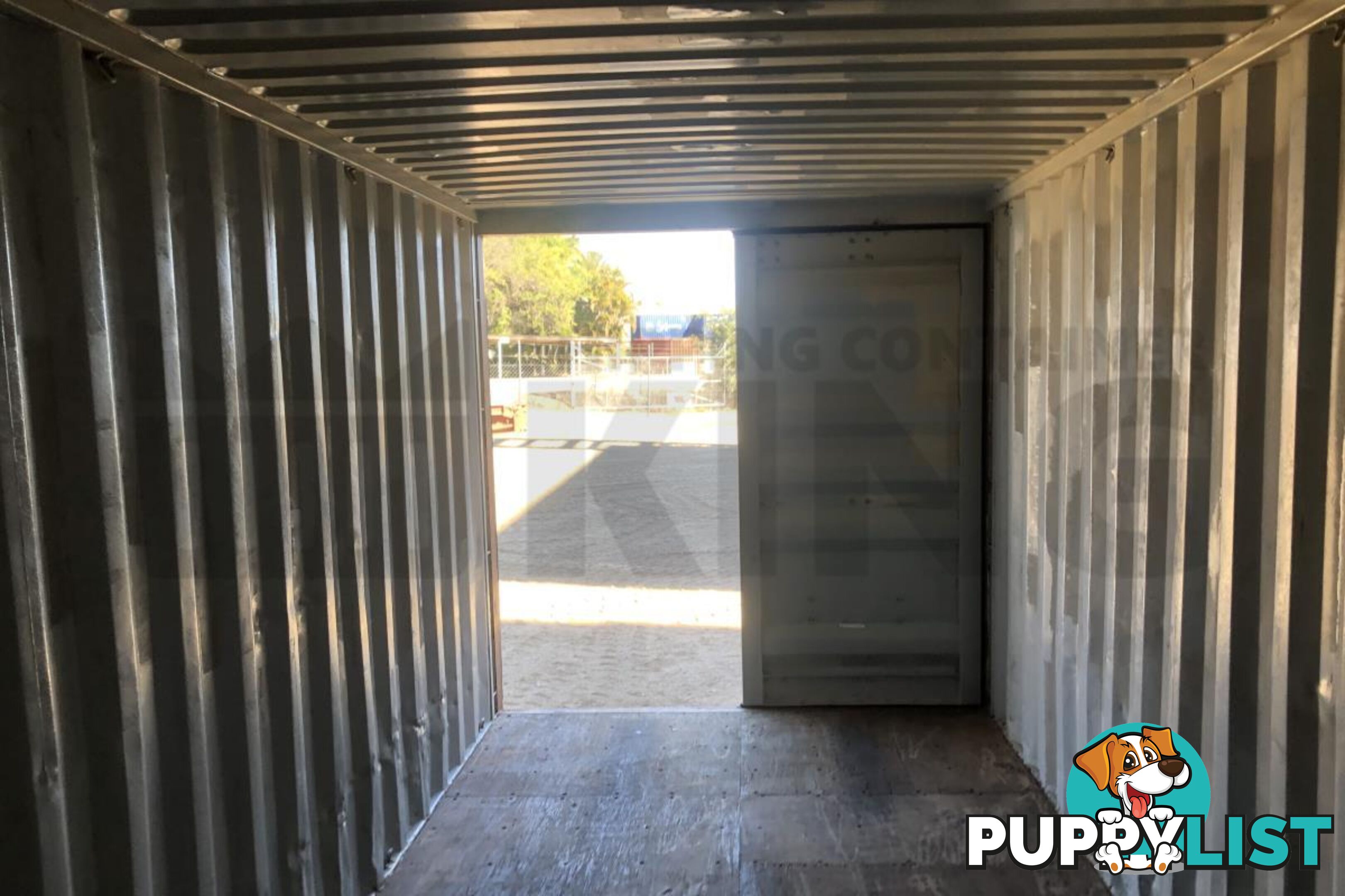 20' STANDARD HEIGHT SHIPPING CONTAINER - in Warwick