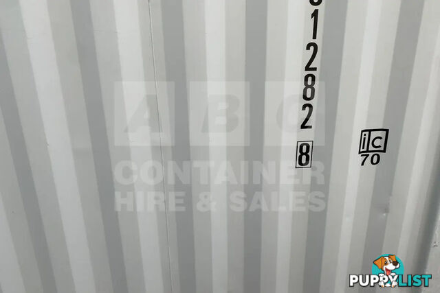 20' STANDARD HEIGHT SHIPPING CONTAINER - in Brisbane