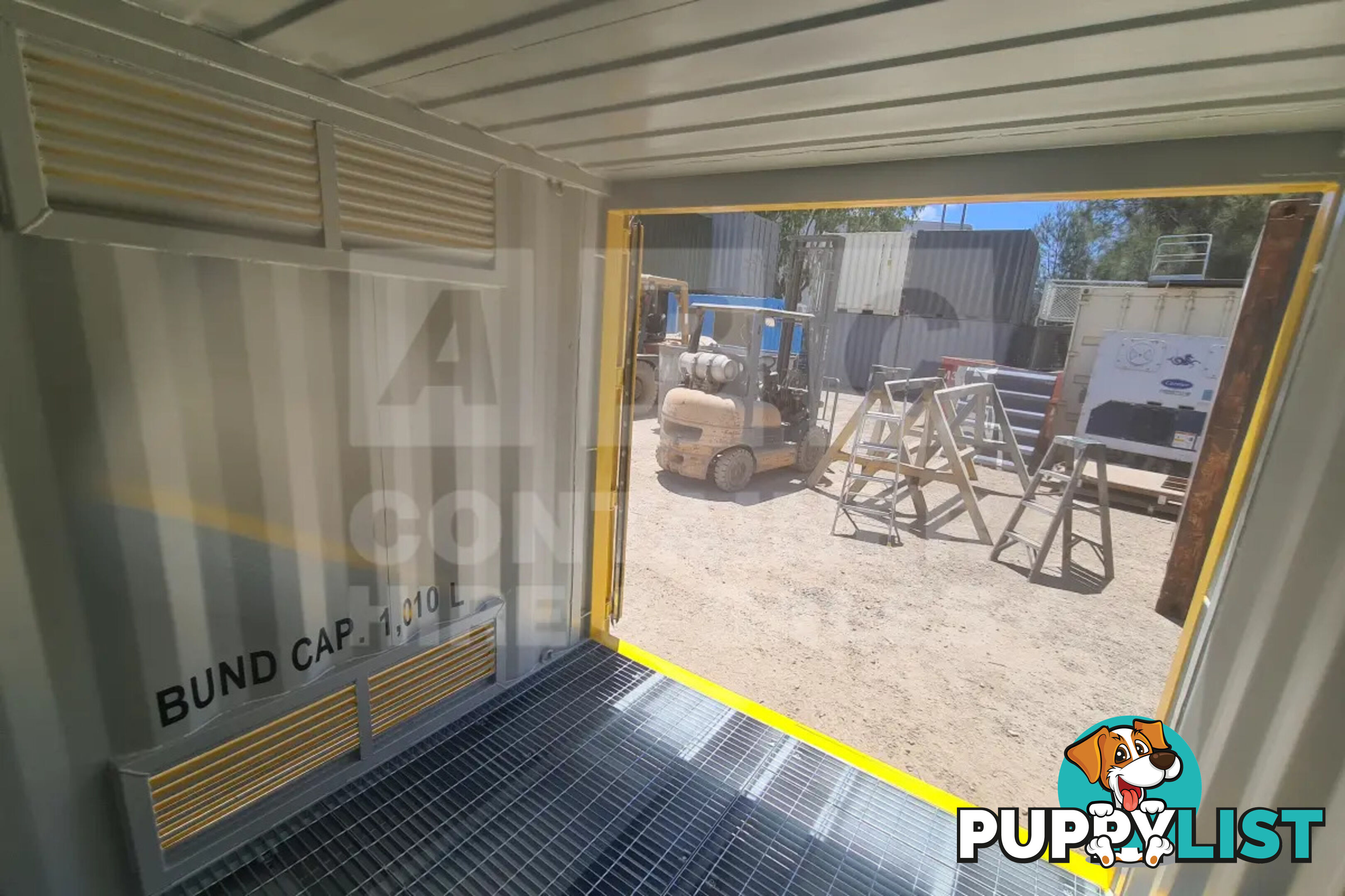 8' DANGEROUS GOODS SHIPPING CONTAINER (4 CORNER POST)