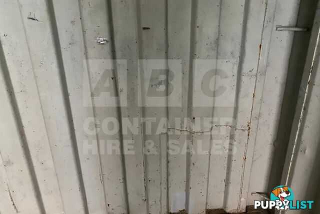 20' STANDARD HEIGHT SHIPPING CONTAINER - in Brisbane