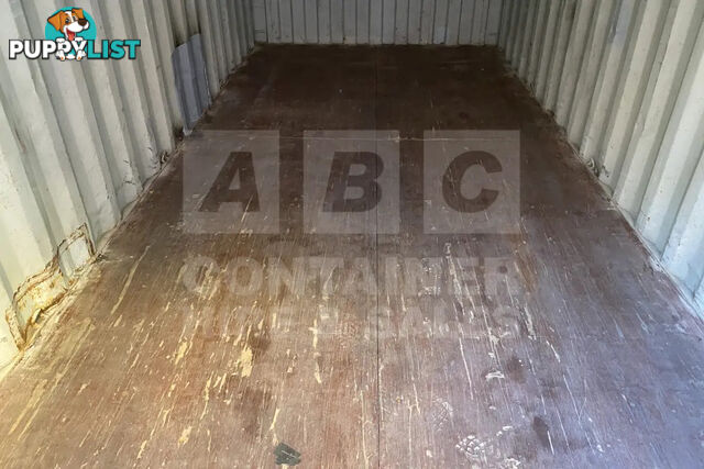20' STANDARD HEIGHT SHIPPING CONTAINER - in Brisbane