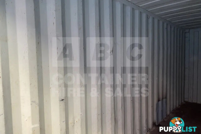 20' STANDARD HEIGHT SHIPPING CONTAINER - in Brisbane
