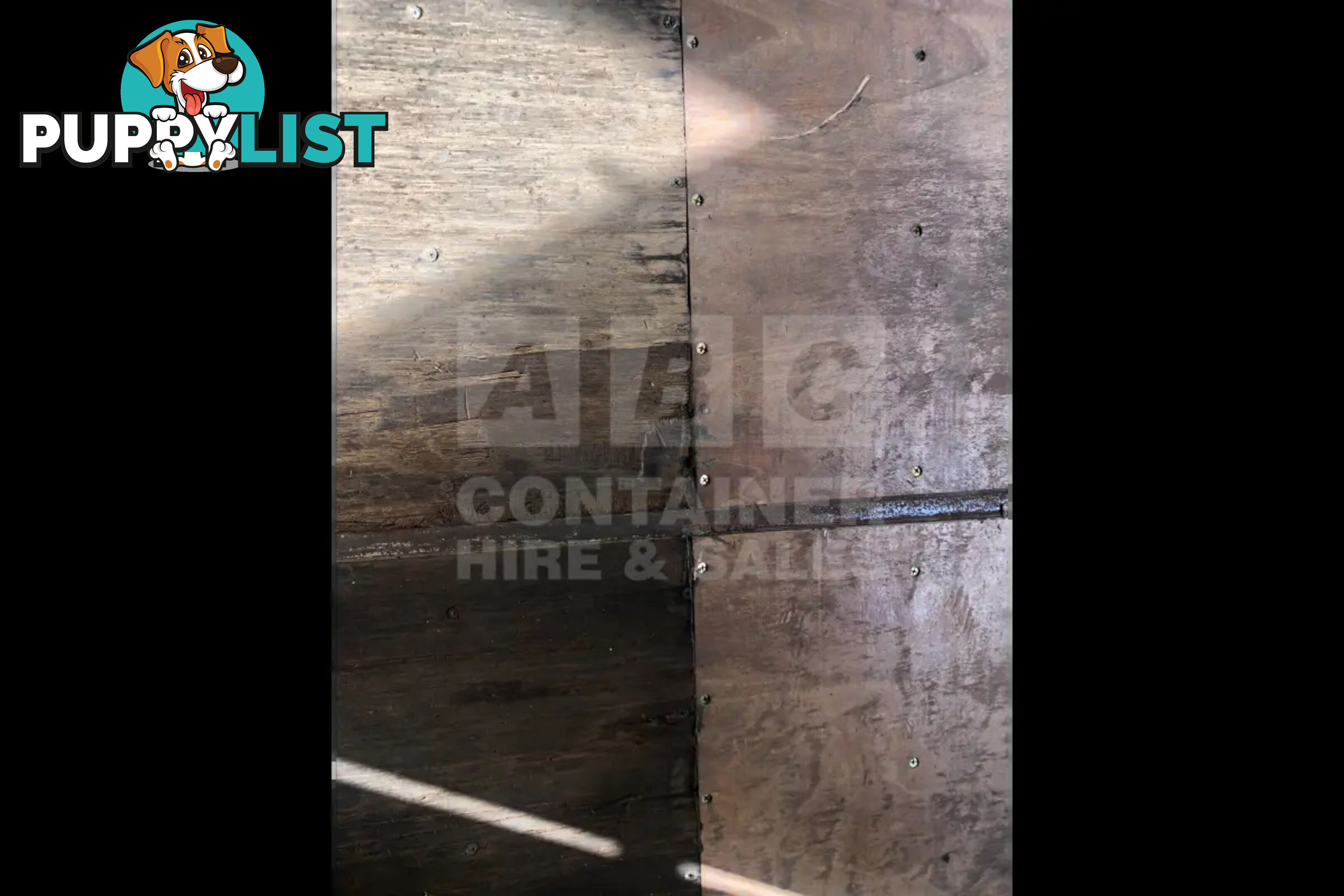 20' STANDARD HEIGHT SHIPPING CONTAINER