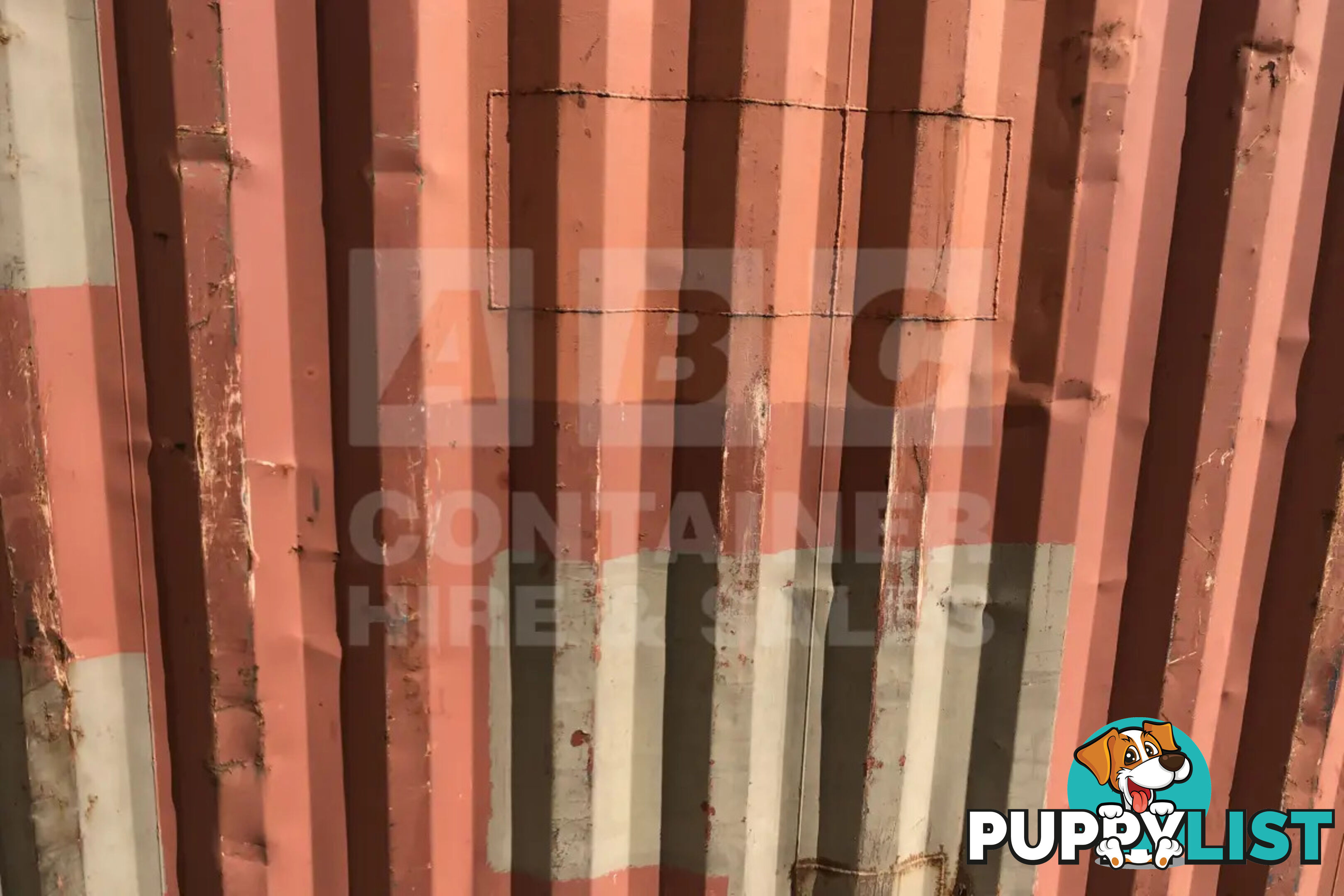 20' STANDARD HEIGHT SHIPPING CONTAINER