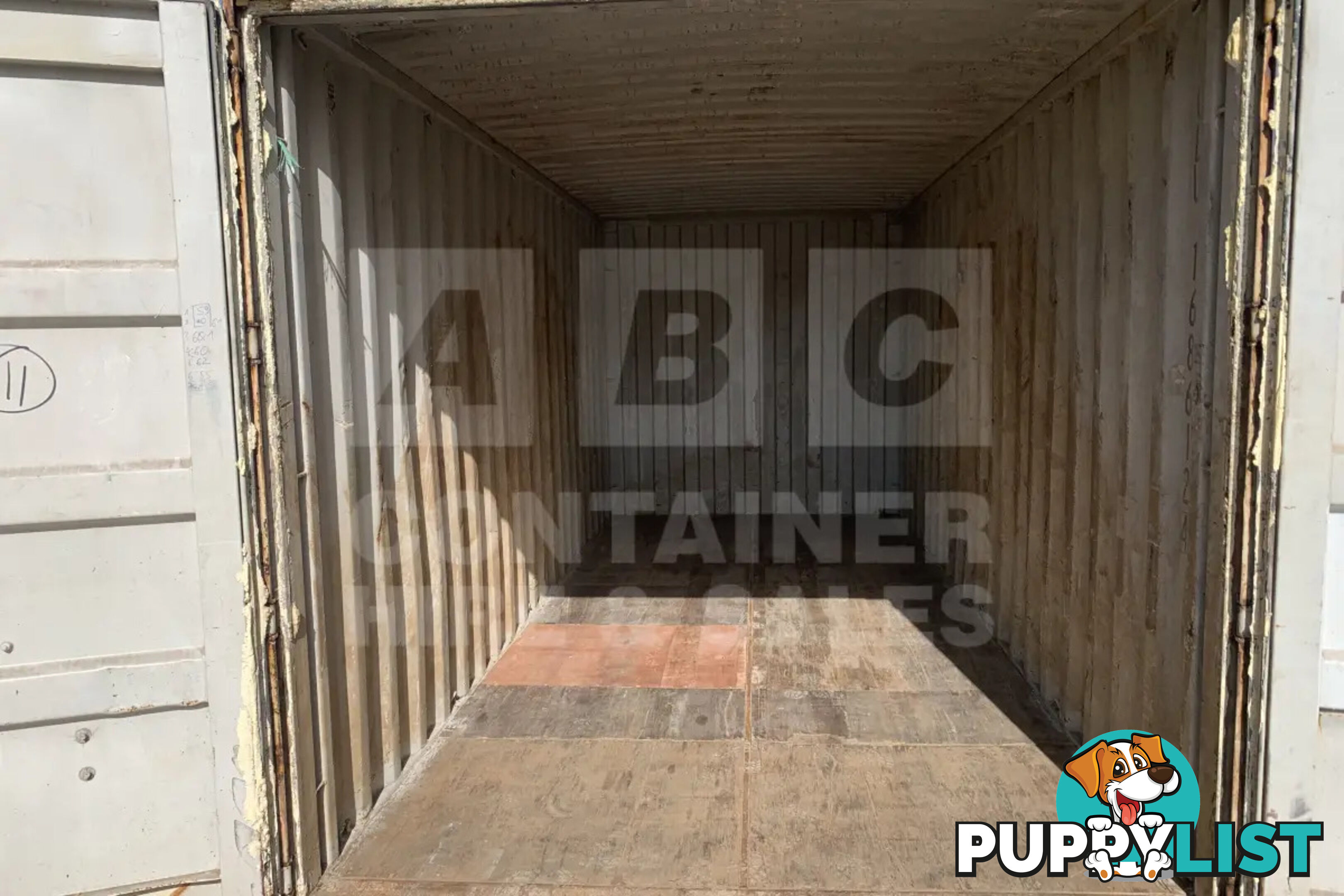20' STANDARD HEIGHT SHIPPING CONTAINER