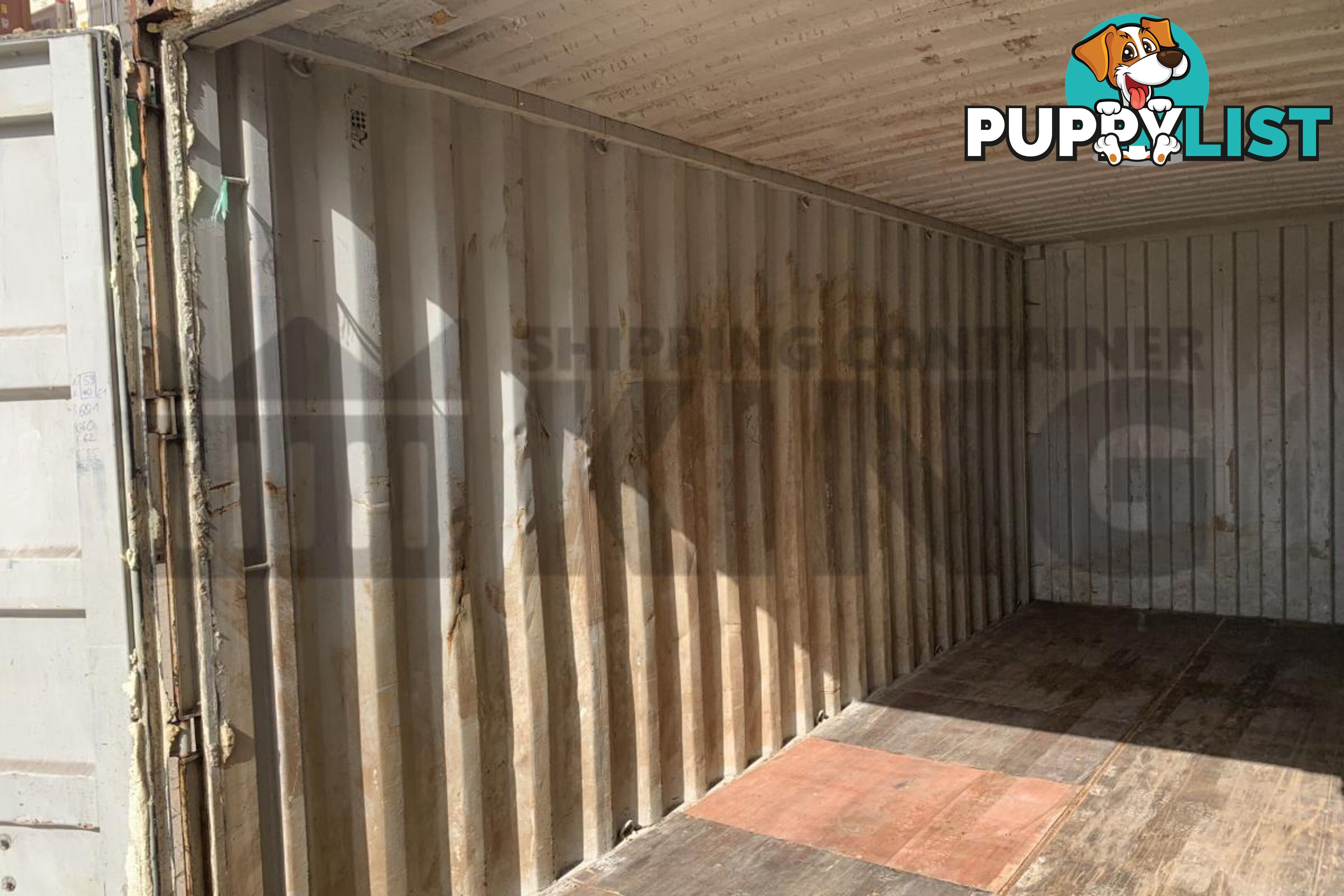 20' STANDARD HEIGHT SHIPPING CONTAINER