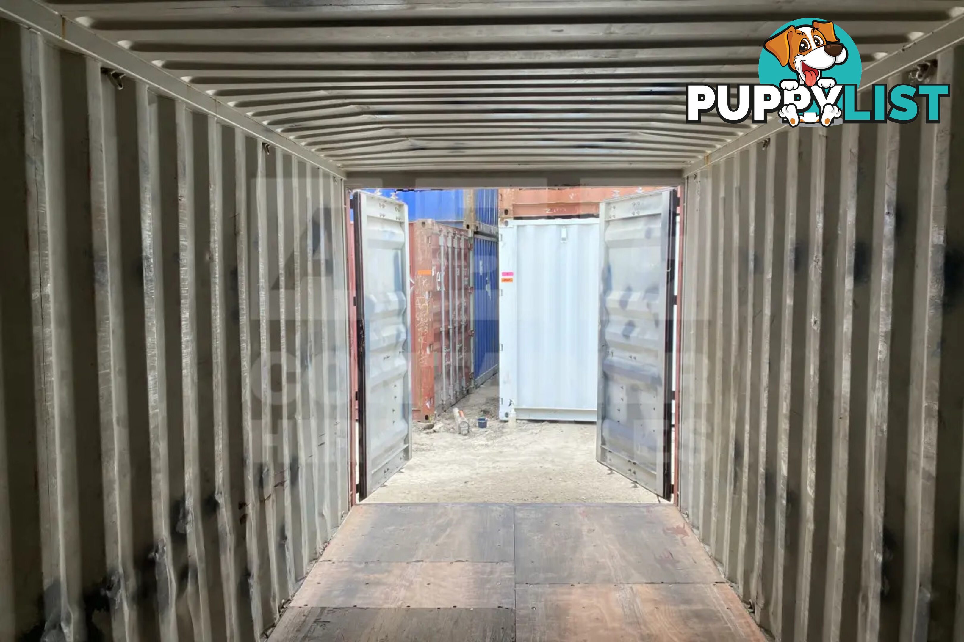 20' STANDARD HEIGHT SHIPPING CONTAINER - in Rockhampton