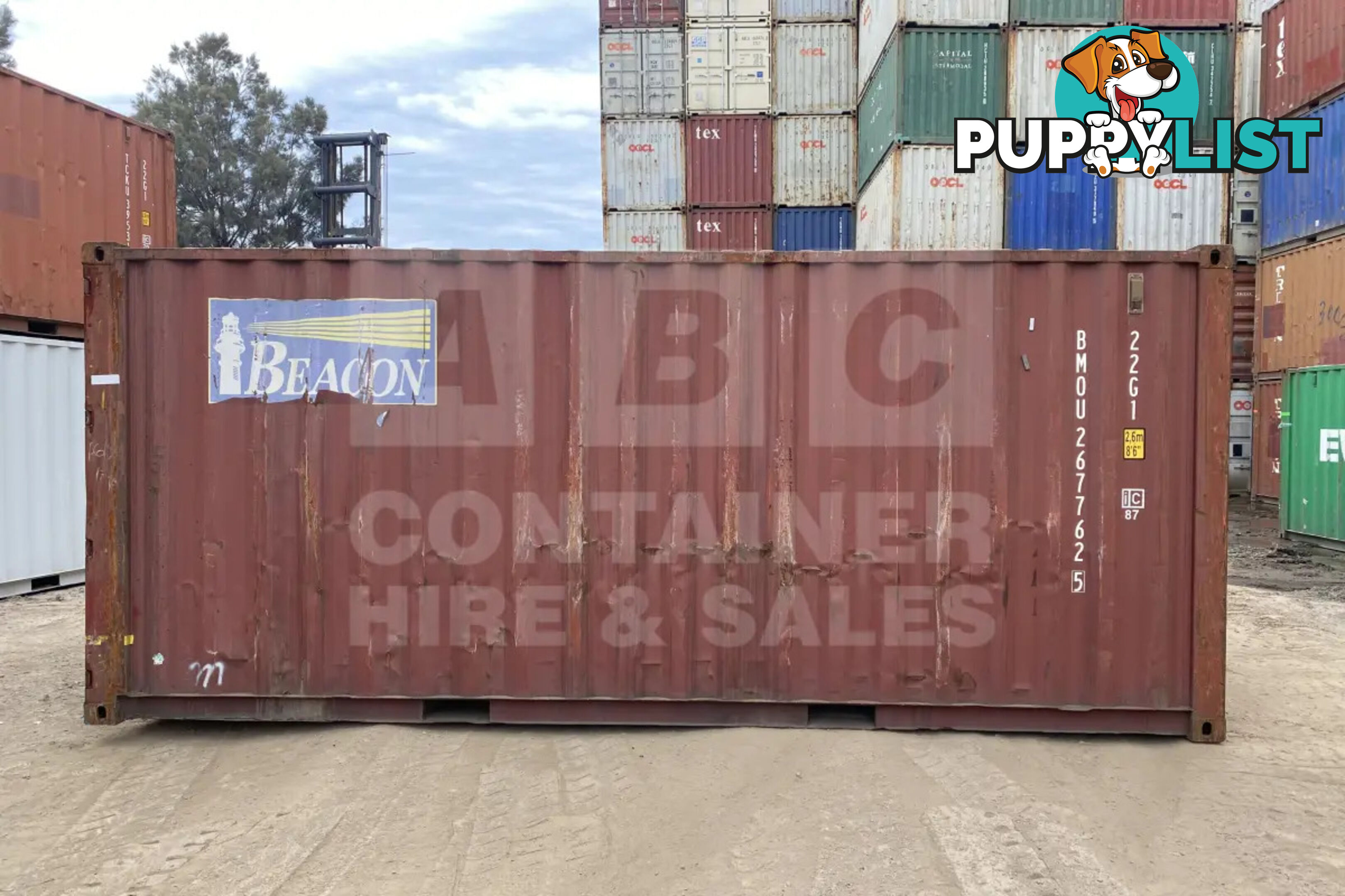 20' STANDARD HEIGHT SHIPPING CONTAINER - in Rockhampton