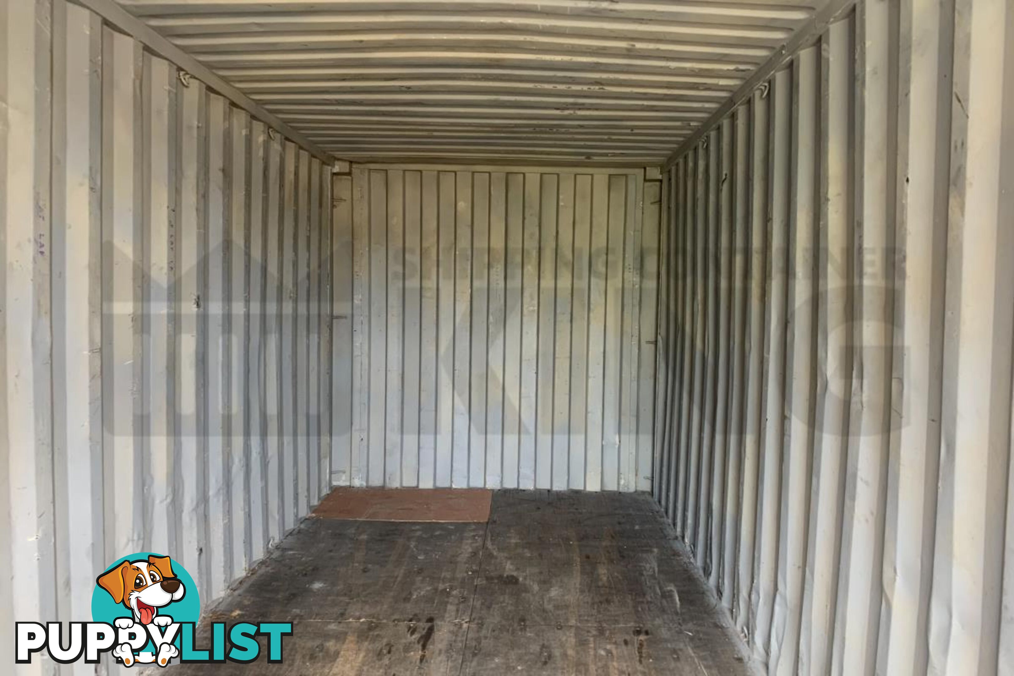 20' STANDARD HEIGHT SHIPPING CONTAINER - in Brisbane