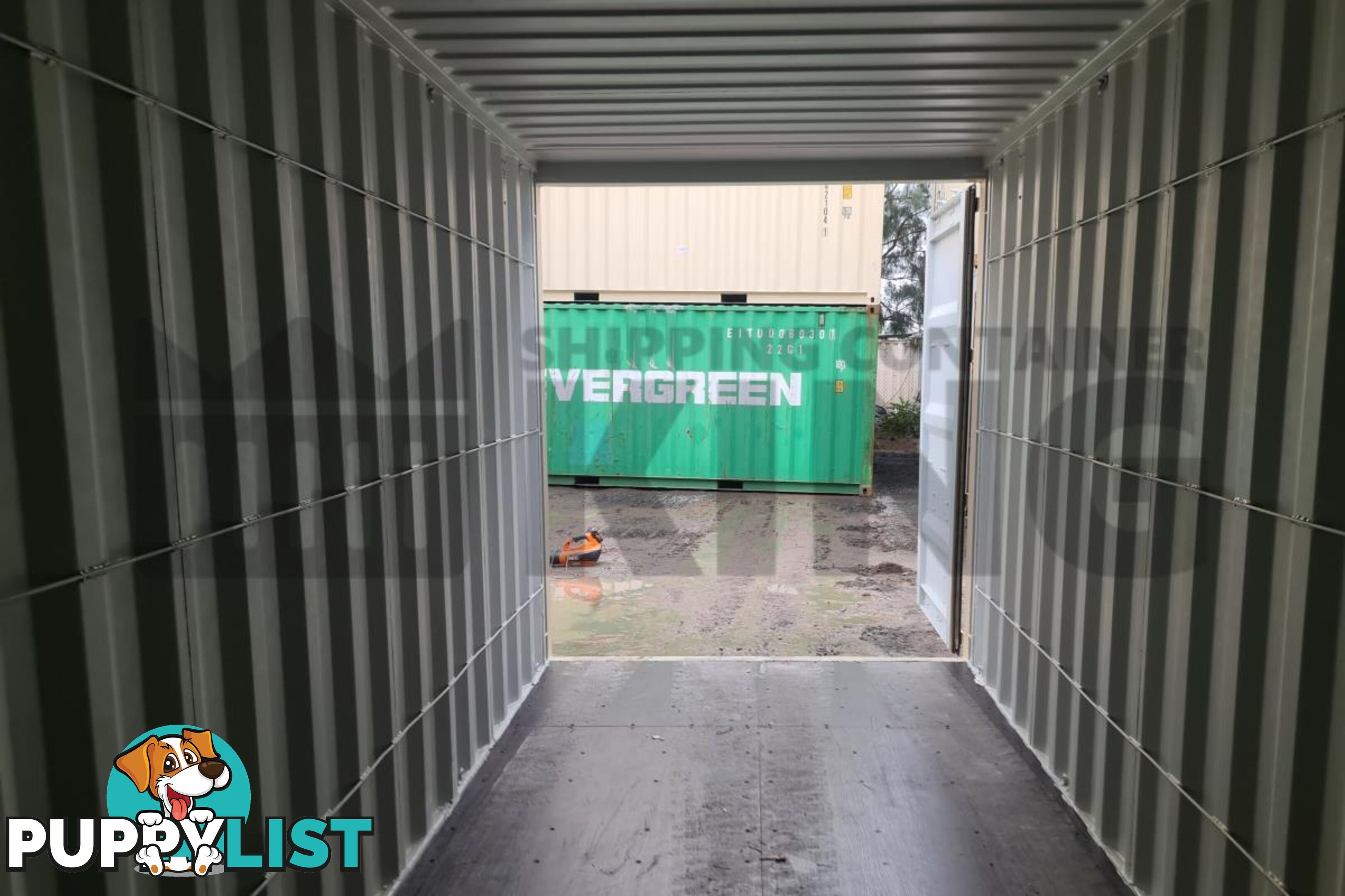 20' HIGH CUBE SHIPPING CONTAINER (WITH TIE RAILS)