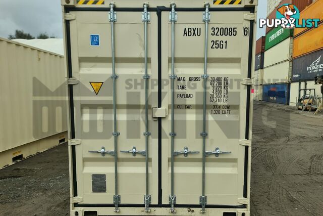 20' HIGH CUBE SHIPPING CONTAINER (WITH TIE RAILS)