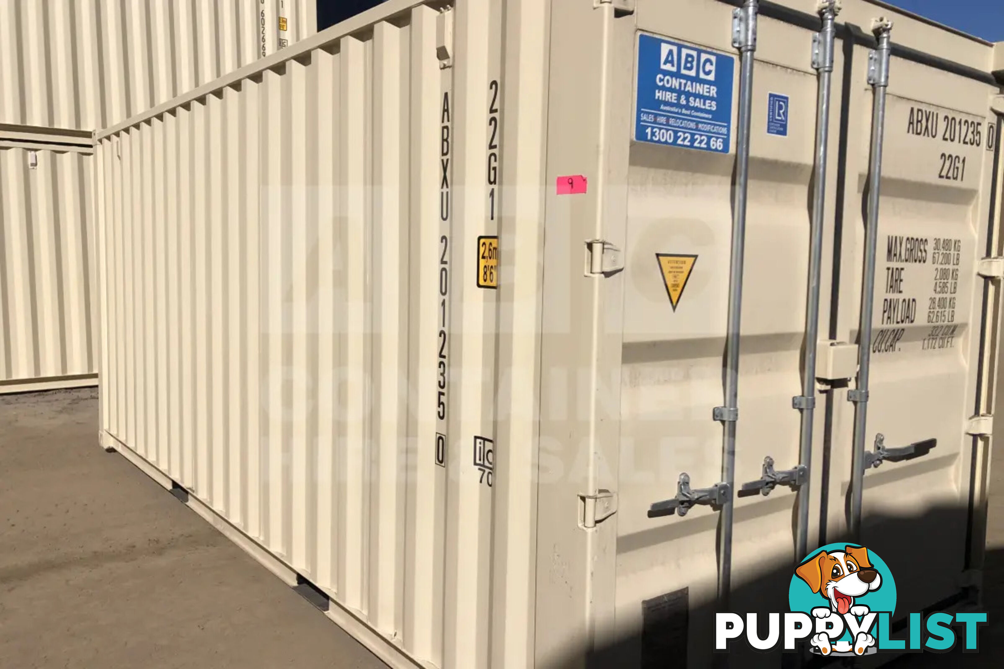 20' STANDARD HEIGHT SHIPPING CONTAINER