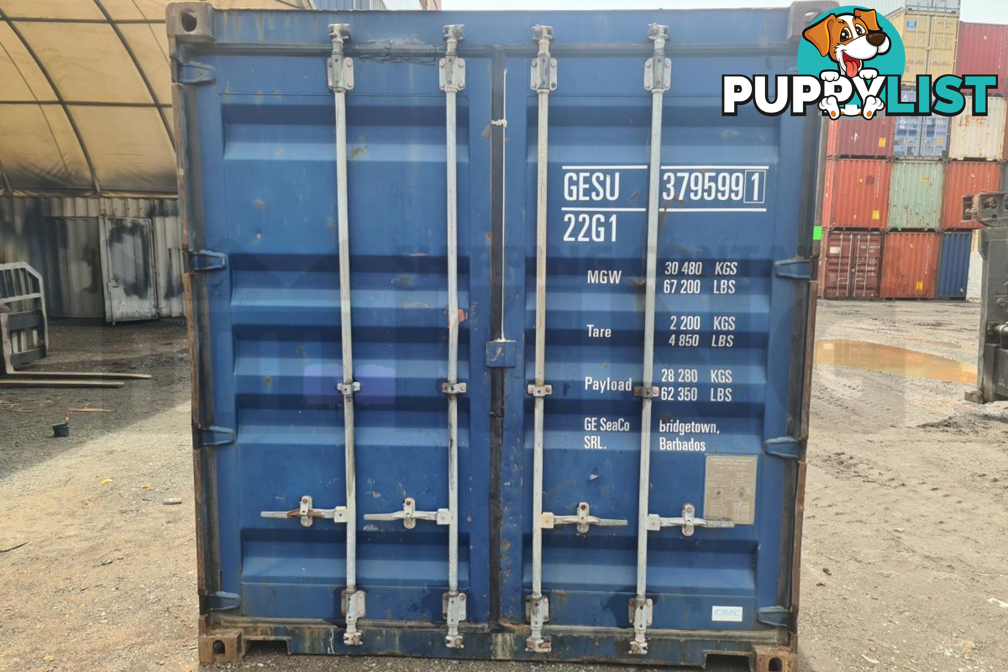 20' STANDARD HEIGHT SHIPPING CONTAINER - in Brisbane