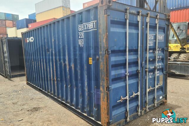 20' STANDARD HEIGHT SHIPPING CONTAINER - in Brisbane