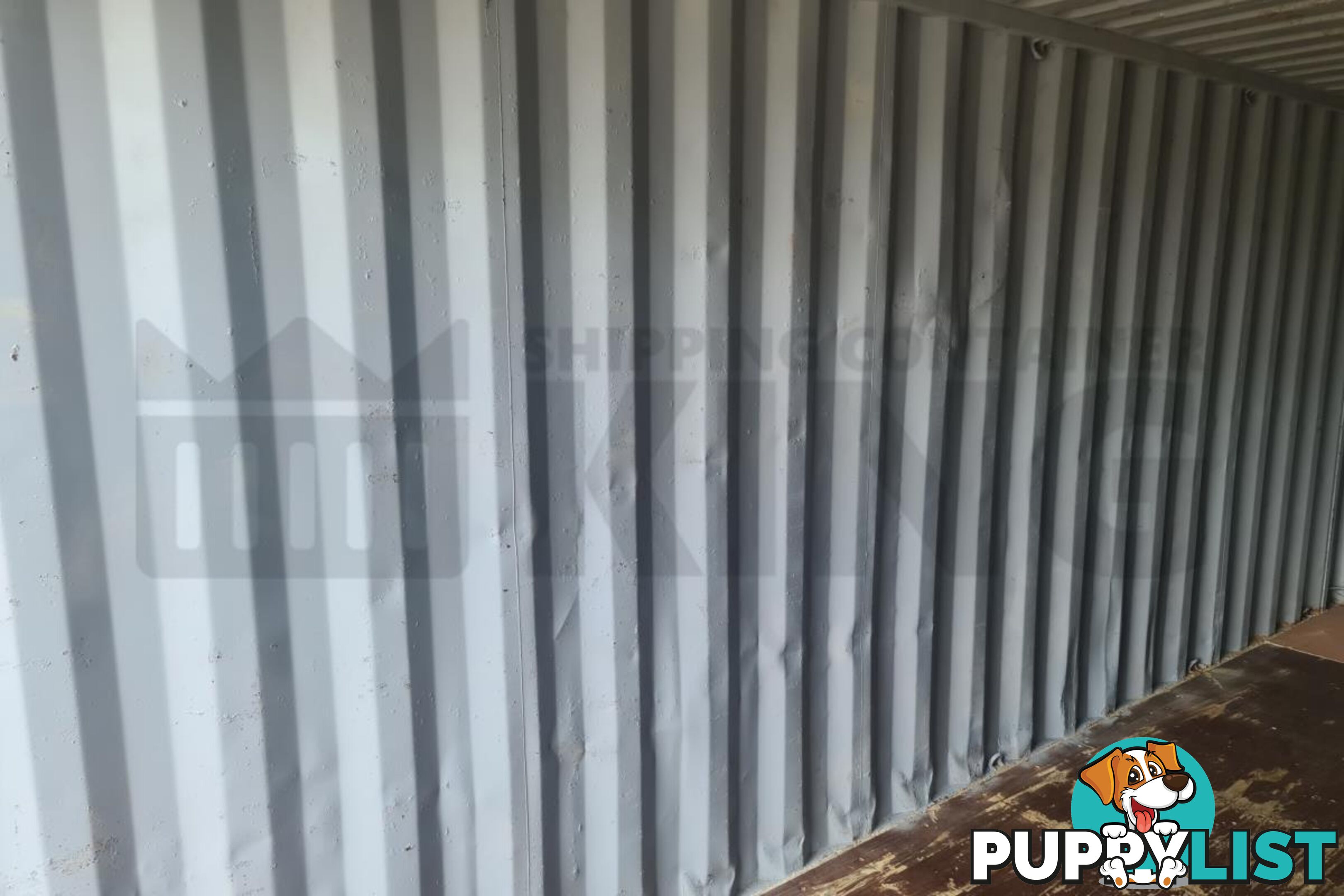 20' STANDARD HEIGHT SHIPPING CONTAINER - in Brisbane