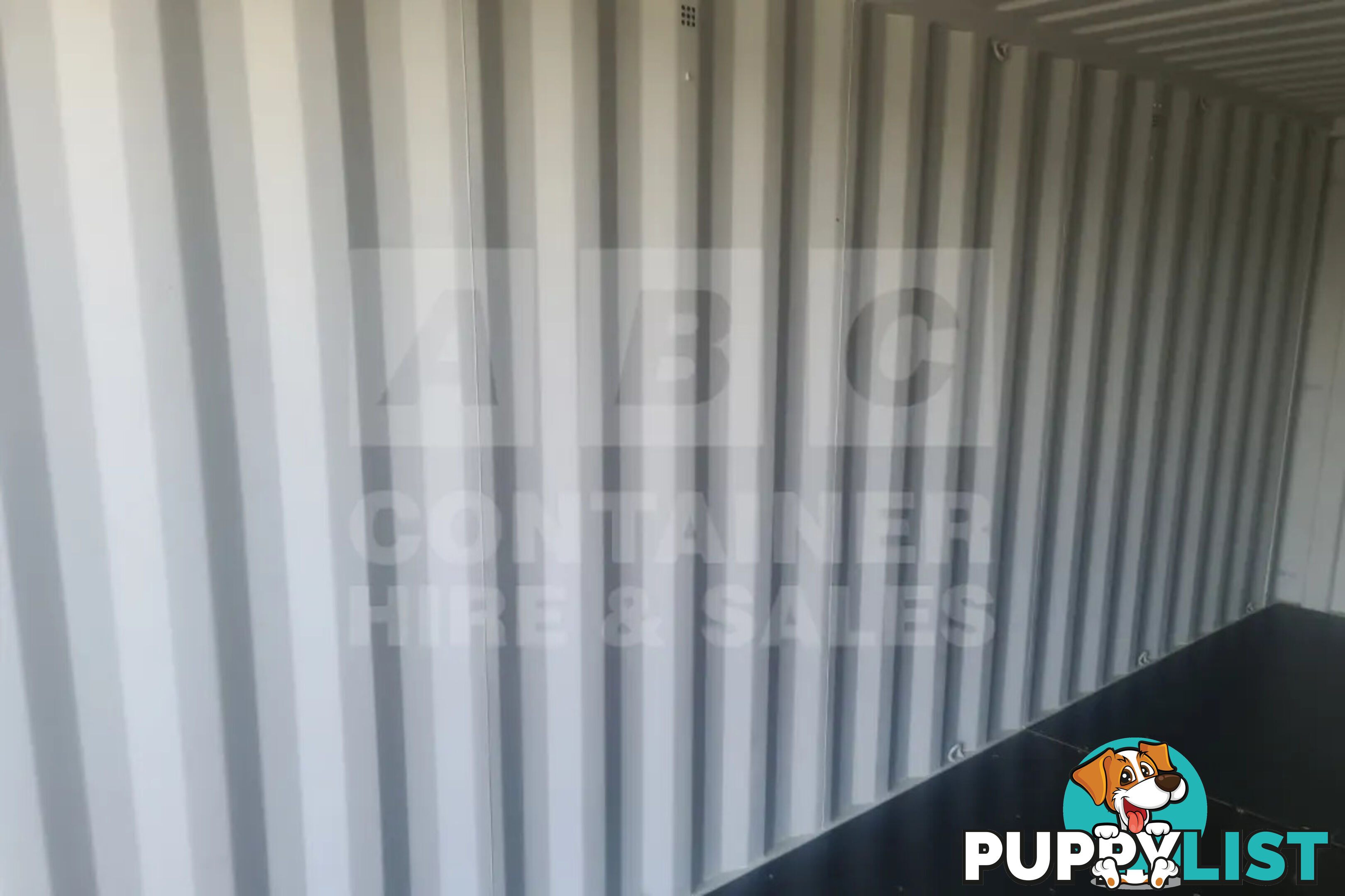 20' STANDARD HEIGHT SHIPPING CONTAINER