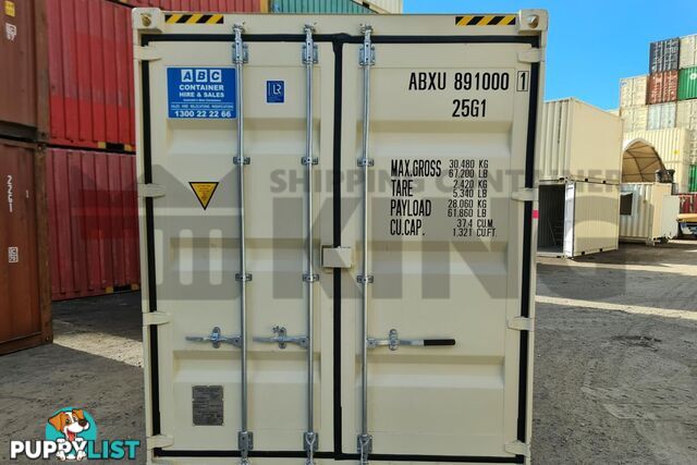 20' HIGH CUBE SHIPPING CONTAINER (STEEL FLOOR) - in Brisbane