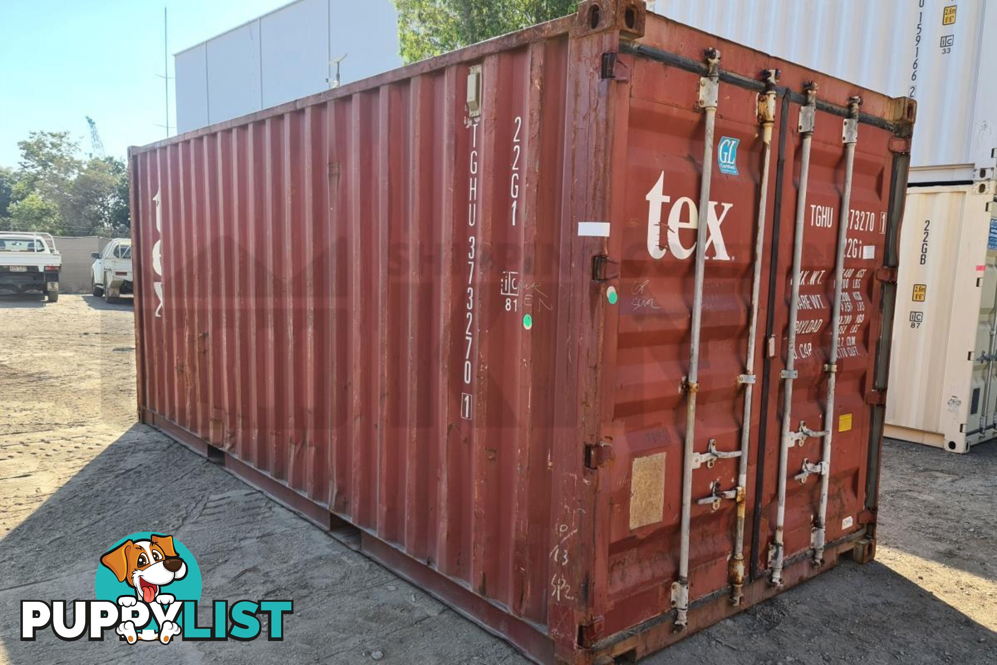 20' STANDARD HEIGHT SHIPPING CONTAINER - in Brisbane