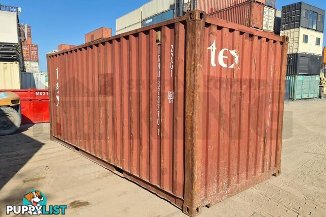 20' STANDARD HEIGHT SHIPPING CONTAINER - in Brisbane