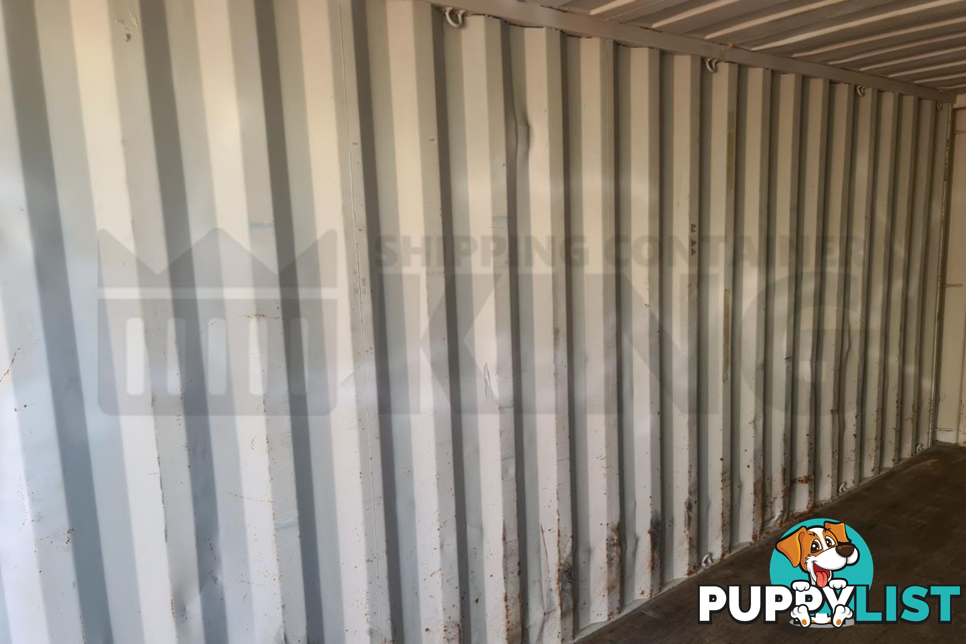 20' STANDARD HEIGHT SHIPPING CONTAINER - in Brisbane